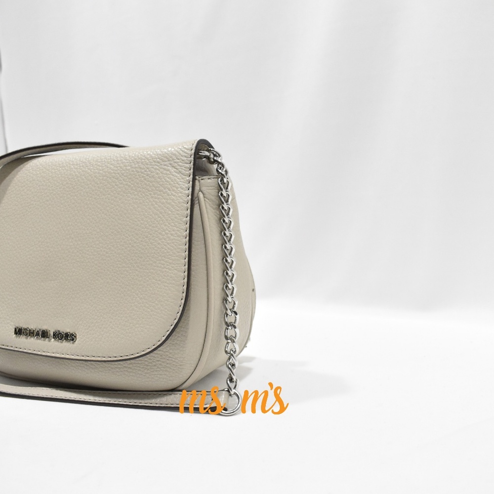 NWT Michael Kors Medium LEATHER Flap corssbody - Picture 3 of 6